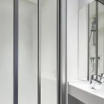 Hotel Hotelf1 Laval *