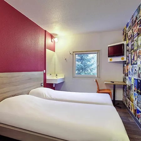 Hotelf1 Laval