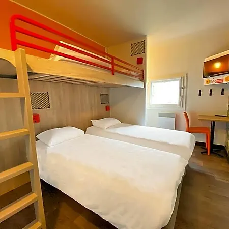 Hotel Hotelf1 Laval *