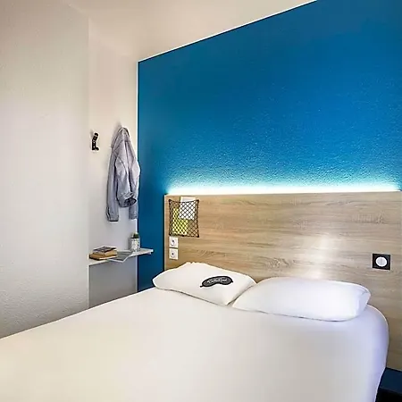 Hotel Hotelf1 Laval Changé