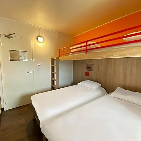 Hotelf1 Laval Hotel *