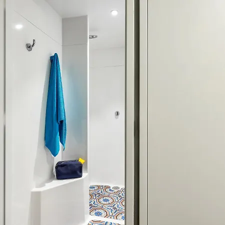 Hotelf1 Laval Changé