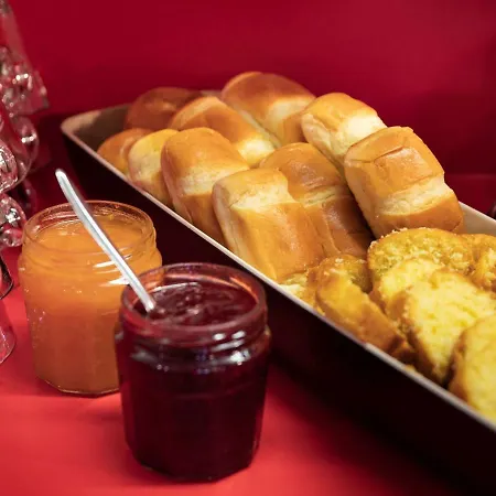 فندق Hotelf1 Laval Changé